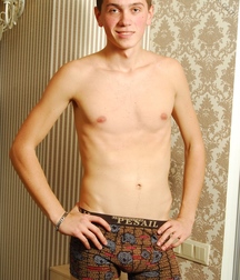 Twink Boy 5a10947539e39.jpg