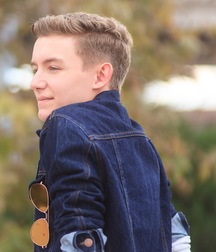 hot twink boys 5a27018929d3e.jpg