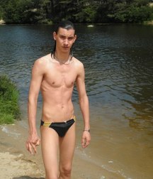 nice boys 58cf48489fc7c.jpg