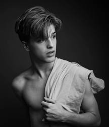 Alex Lange 5c0deb282705b.jpg