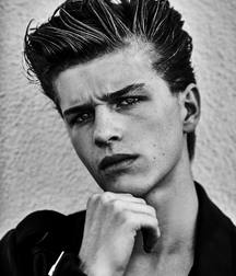 Alex Lange 5c0deb635c061.jpg