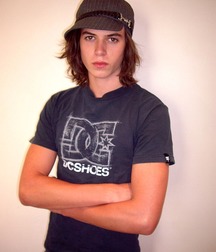Tom Priestley 5c1b1f026ac71.jpg