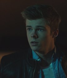 Nicholas Hamilton 5c57bed25d8d9.jpg