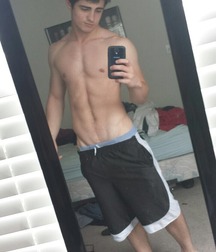 Selfie Boyz 5c6cdcc347d12.jpg