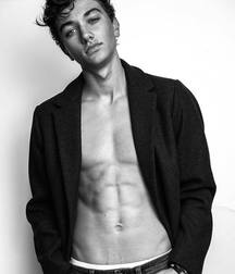Gavin Casalegno  5c7082d3873de.jpg
