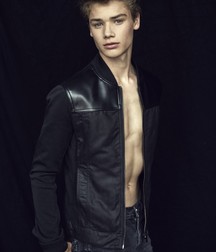 Nikita Dlyx 5c91c37ead339.jpg