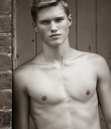 Nick Truelove 5cef7f5bbefde.jpg