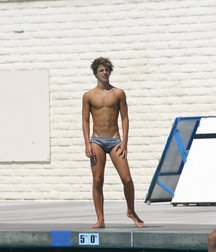 The Grey Speedo Boy  5d37a99b61ab4.jpg
