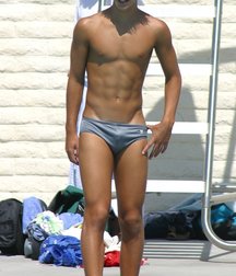 The Grey Speedo Boy  5d37a9ac2abf4.jpg