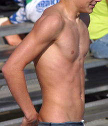 sexy swimmers 1 5ae2d0c3dc548.jpg