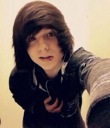 emo boys 2 5b74761f605f7.jpg