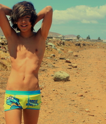emo boys 2 5b74762dbf093.jpg