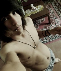 Emo boys 3 5cef90cd7a3d8.jpg