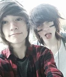 Emo boys 3 5cef90cea5b6a.jpg