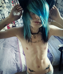 Emo boys 3 5cef90ea124c0.jpg