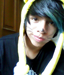 Emo boys 3 5cef90f4ac26d.jpg