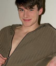 Brian 2 (Full Set) 5750a6e3dce3a.jpg