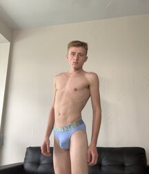 Richie West redhead twink porn model  5ec7e9ec6f845.jpg