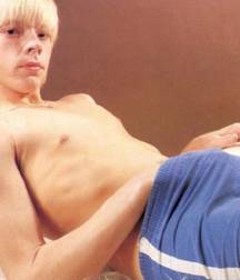 twinks from the net 58010273eeedb.jpg