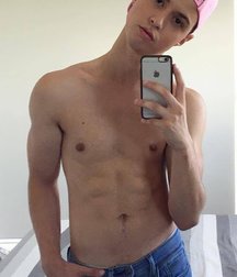 Lads 26 59b16c9cb76e9.jpg