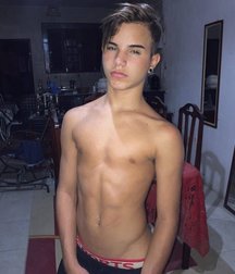 Lads 27 59b2716a34080.jpg