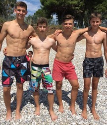 Lads 28 59b2cff088deb.jpg