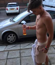 Lads 31 59b992146da93.jpg