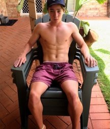 Lads 33 59c687ea88bb0.jpg