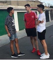 Lads 36 59d8a064edf63.jpg