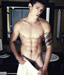 Lads 39 59d8a3c207d78.jpg