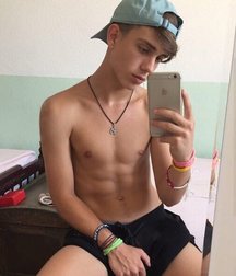 Lads 41 59e8a7f544261.jpg