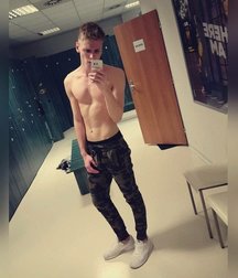 Lads 42 59e8aa7e4df38.jpg