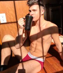Lads 42 59e8aab67be49.jpg