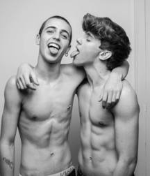 Lads 53 5a1b0f4b78108.jpg