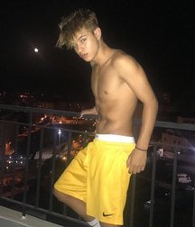 Lads 57 5a271c0501184.jpg