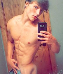 Lads 68  5a5be4c67a4a6.jpg