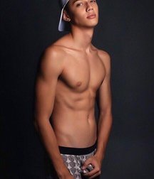 Lads 70 5a6652a2acc61.jpg
