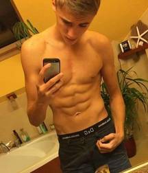 Lads 75 5aa456f7c74f2.jpg