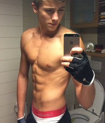 Lads 77 5aae71ea3b97a.jpg