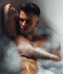 Lads 78 5aae79bd2d228.jpg