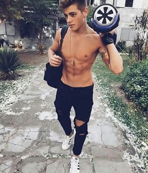 Lads 80 5aaeacfea4d0d.jpg
