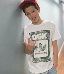 Lads 81 5b0f43b7bbaef.jpg