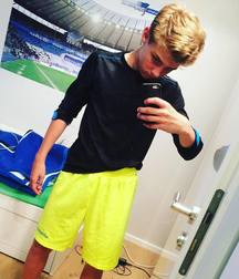 Lads 84 5b1453d98c3b1.jpg