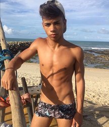 Lads 87 5b375193d6c76.jpg
