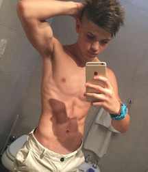 Lads 95 5b79c48201f6e.jpg