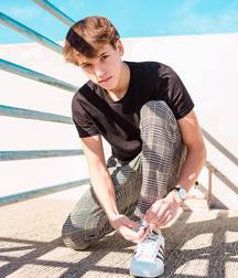 Lads 102 5c7aff4e7edfe.jpg