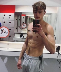 Lads 102 5c7aff74a7b21.jpg