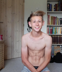 Lads 104 5cbe0af7a29a3.jpg