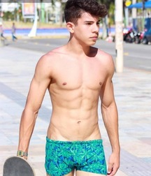 Lads 105 5cbe2ca3d2cea.jpg