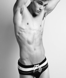 Lads 105 5cbe2d911bc41.jpg